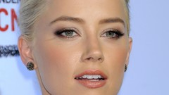 Woman blondes amber heard