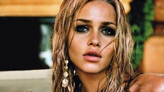 Woman blondes ana beatriz barros