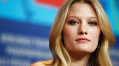 Woman blondes ashley hinshaw