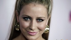 Woman blondes Aubrey O Day mixedroom.com