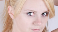 Woman blondes blue eyes