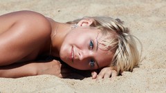 Woman blondes blue eyes lying down Lada D