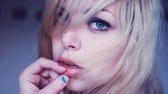 Woman blondes blue eyes models