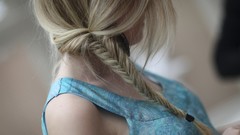 Woman blondes braids