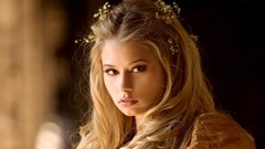 Woman blondes brown eyes Jannah Burnham