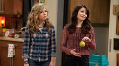 Woman blondes brunettes miranda cosgrove jennette mccurdy iCarly