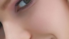 Woman blondes brunettes redheads Eyefinity