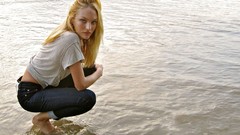 Woman blondes candice swanepoel