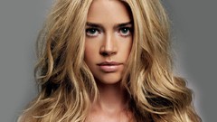 Woman blondes Denise Richards
