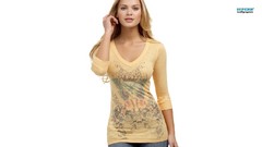 Woman blondes elisandra tomacheski