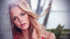 Woman blondes erin heatherton fashion model