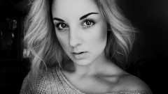 Woman blondes grayscale