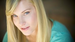 Woman blondes Heather Morris