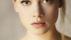 Woman blondes jane levy