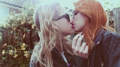 Woman blondes kissing redheads Sandra