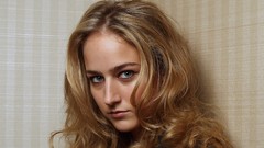 Woman blondes Leelee Sobieski