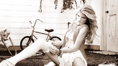 Woman blondes Marisa Miller