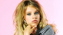 Woman blondes models