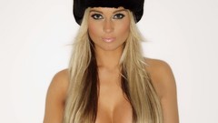 Woman blondes models Amanda Harrington