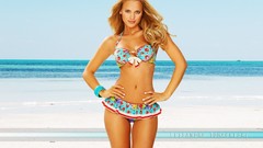 Woman blondes models elisandra tomacheski