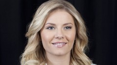 Woman blondes models elisha cuthbert