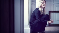 Woman blondes models melanie laurent