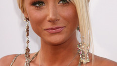 Woman blondes sara jean underwood