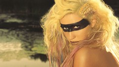 Woman blondes singers face paint kesha sebert