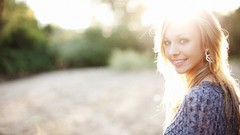 Woman blondes smiling