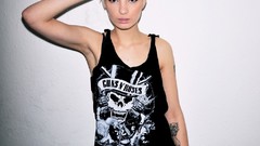 Woman blondes tattoos brunettes short hair nude