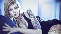 Woman blondes tattoos models