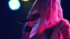 Woman blondes taylor momsen