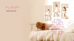 Woman blondes taylor swift