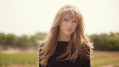Woman blondes taylor swift