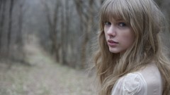 Woman blondes taylor swift singers