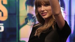 Woman blondes taylor swift singers