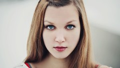 Woman blue eyes