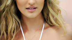 Woman blue eyes candice