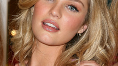 Woman blue eyes candice