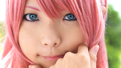 Woman blue eyes pink