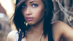 Woman blue eyes Sierra Love