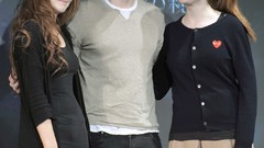 Woman Bonnie Wright Actress rupert grint harry potter redheads 