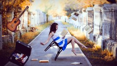 Woman Books brunettes