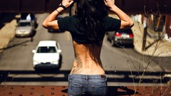 Woman Bridges brunettes