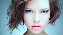 Woman brown eyes brunettes