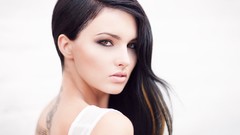 Woman brown eyes brunettes mia