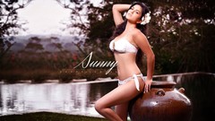 Woman brunettes bikini Sunny Leone