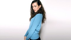 Woman brunettes cote de pablo