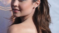 Woman brunettes Courtney Ford