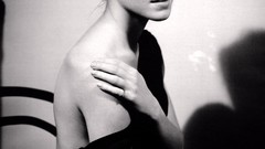 Woman brunettes emma watson